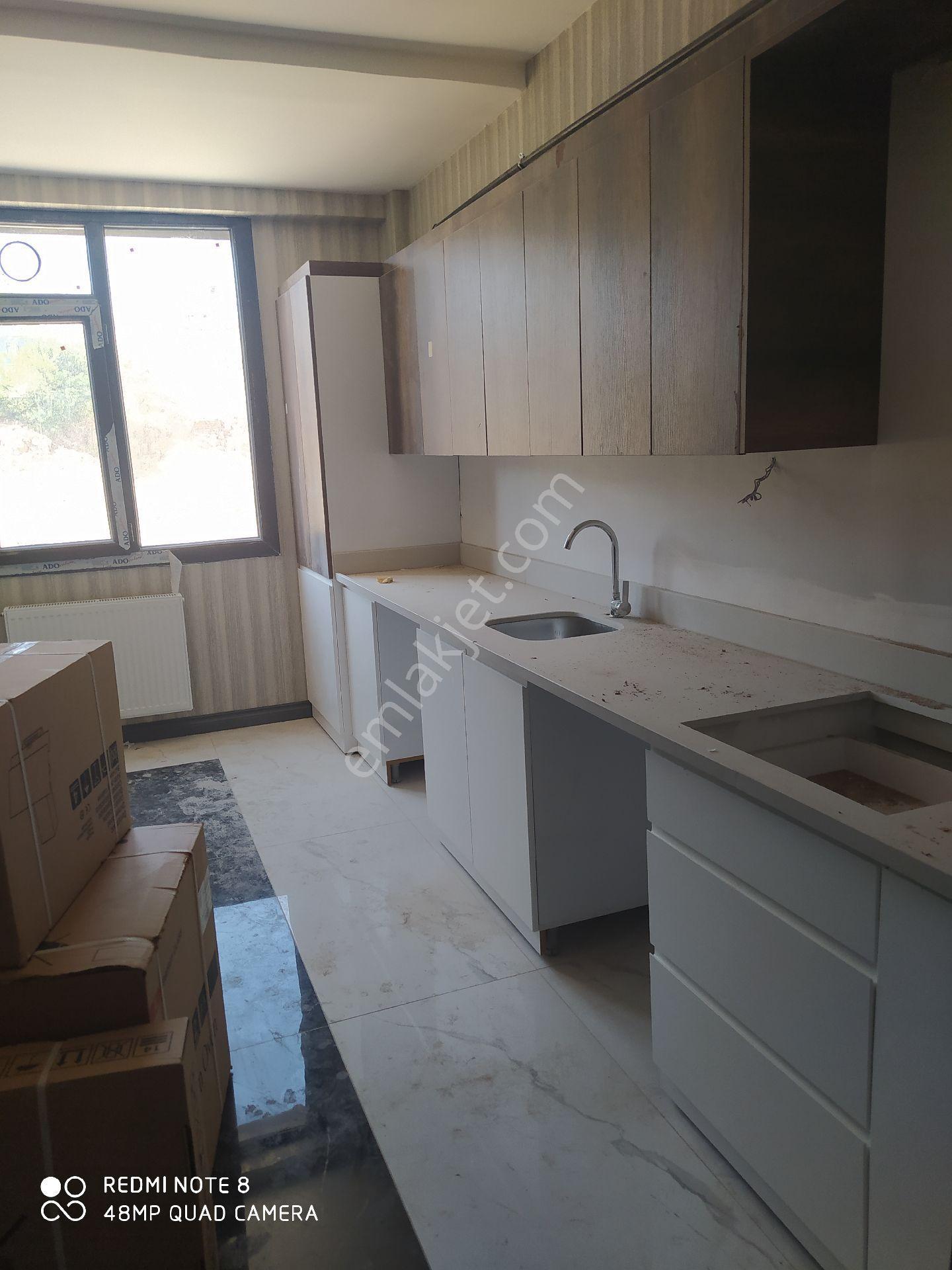 Eryavuz Dan Batıkentte Arakat,sıfır,2+1 Odalı,içi Yapılı,uygun Da - Görsel 3