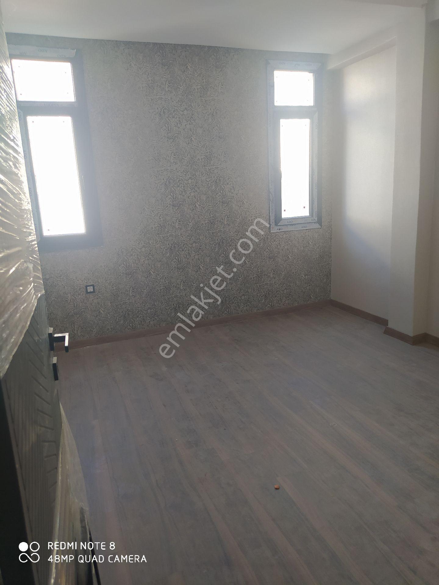 Eryavuz Dan Batıkentte Arakat,sıfır,2+1 Odalı,içi Yapılı,uygun Da - Görsel 13