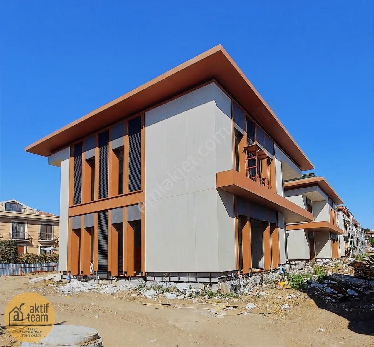 Güzelce'de Güvenli Site İçerisinde Müstakil Havuzlu Lüks Villa - Görsel 25