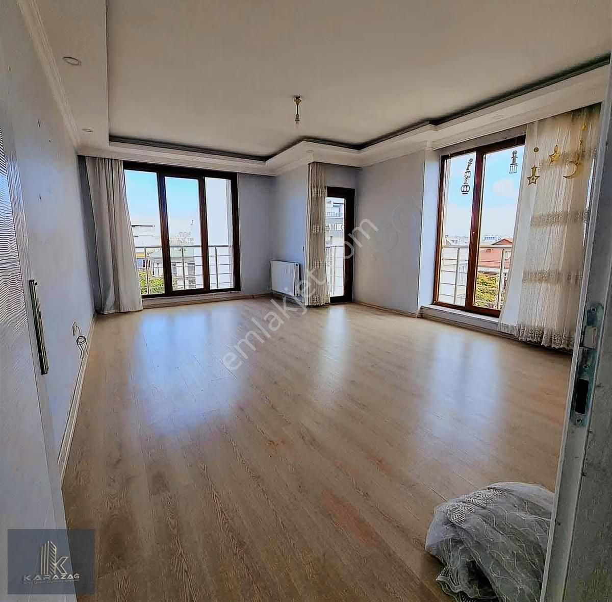 Evden Çıktığın Gibi Metrobüstesin Satılık 2+1 Daire - Görsel 7