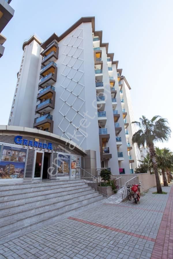 Alanya Saray Mh Aktiviteli Sitede Eşyalı 1+1 Kiralık Daire - Görsel 3