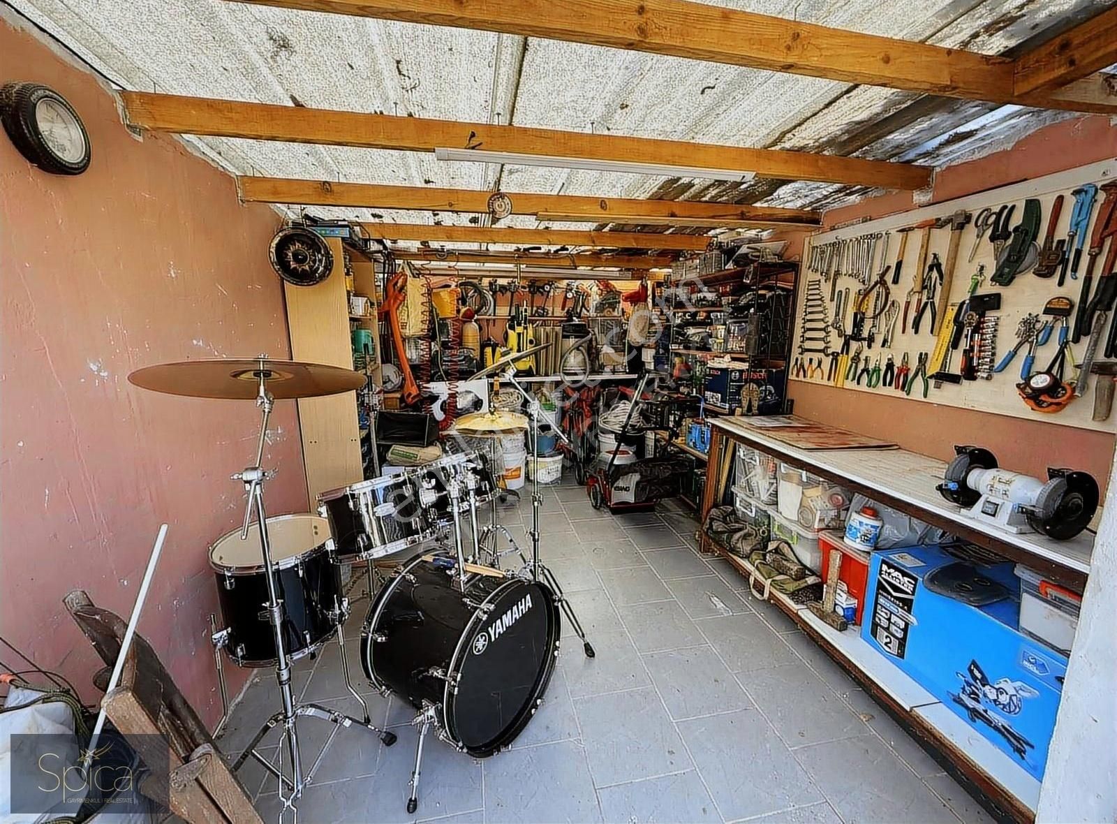 Foça Gerenköy'de 5.522 M2 İçinde 5+2 Satılık Lüks Villa - Görsel 2