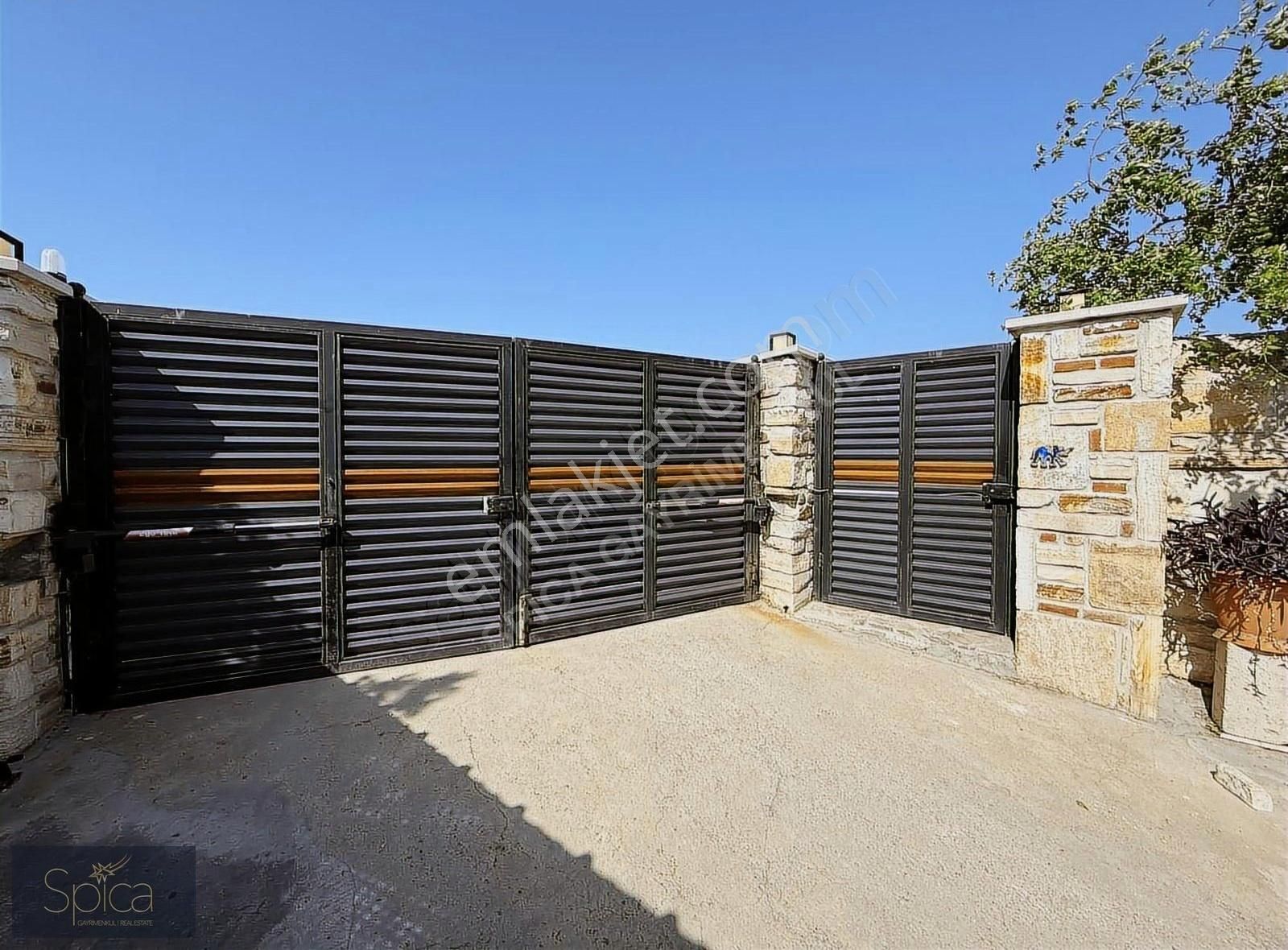 Foça Gerenköy'de 5.522 M2 İçinde 5+2 Satılık Lüks Villa - Görsel 4