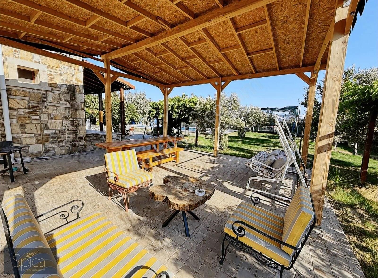 Foça Gerenköy'de 5.522 M2 İçinde 5+2 Satılık Lüks Villa - Görsel 8