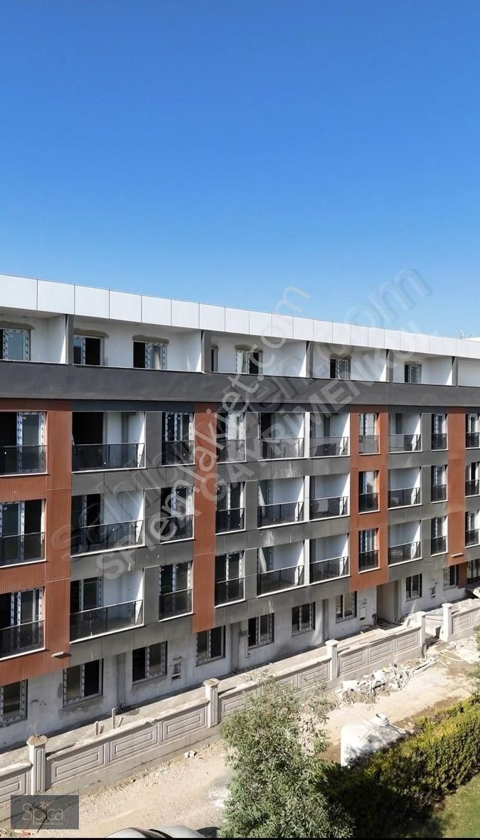 Seyrek'te Satılık 1+1 Sıfır Daire