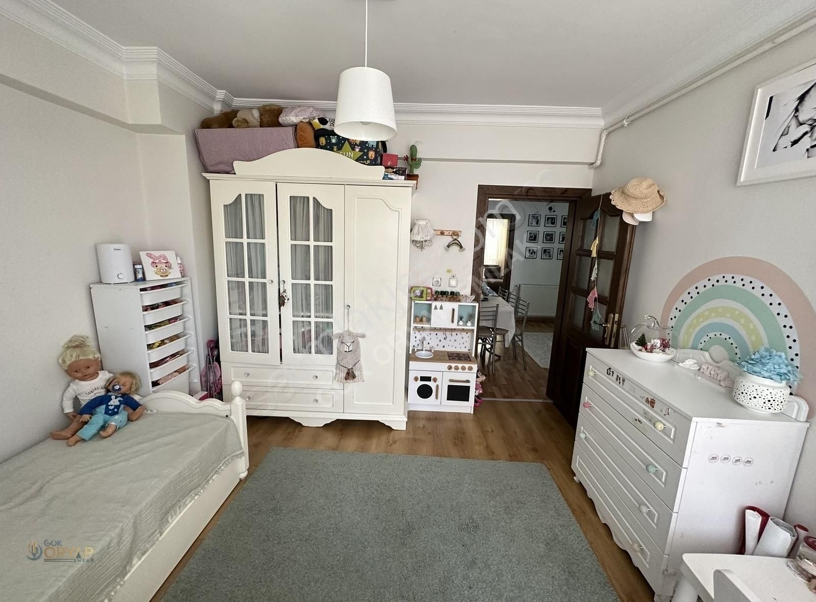 Gök Oryap'tan Satılık 18 Yıllık Binada 3+1 126m² 1.kat Daire!! - Görsel 3