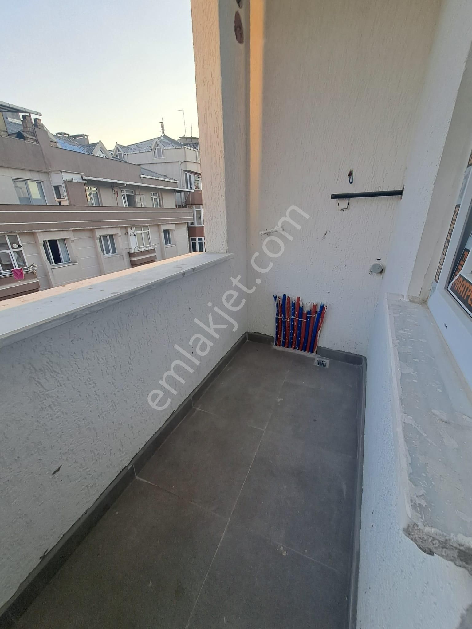 Avcılar Merkezi Konumda 3+1 Sıfır Ön Cephe Fırsatı - Görsel 14