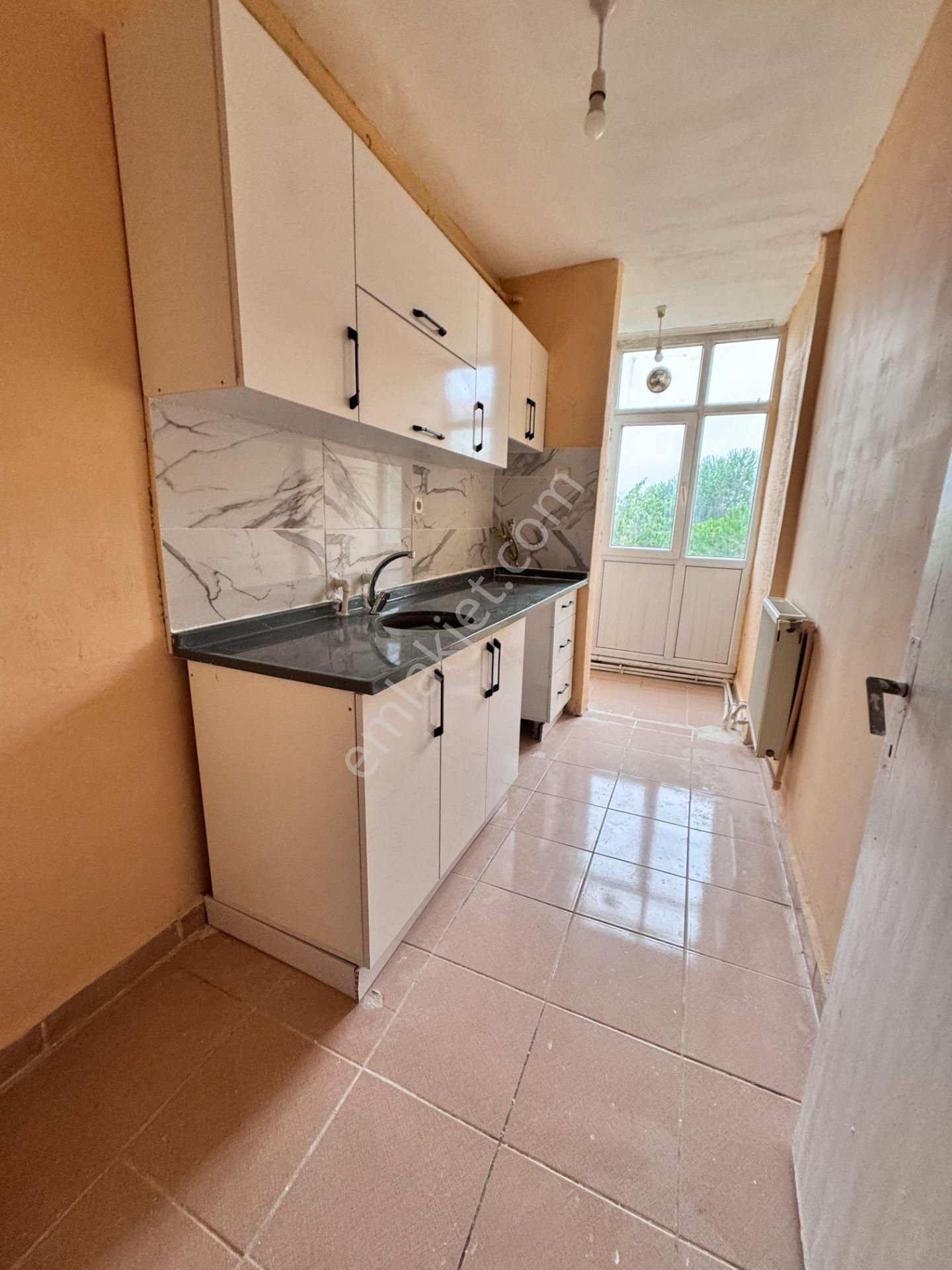 Pendik Kurtköy Yenişehir 4003 İnci Sitesi Kiralık İçi Yapılı 2+1 Daire - Görsel 11