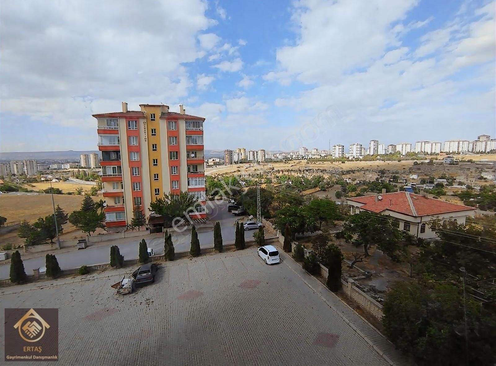 Germir De Satılık Kombili 3+1 Geniş Daire - Görsel 17