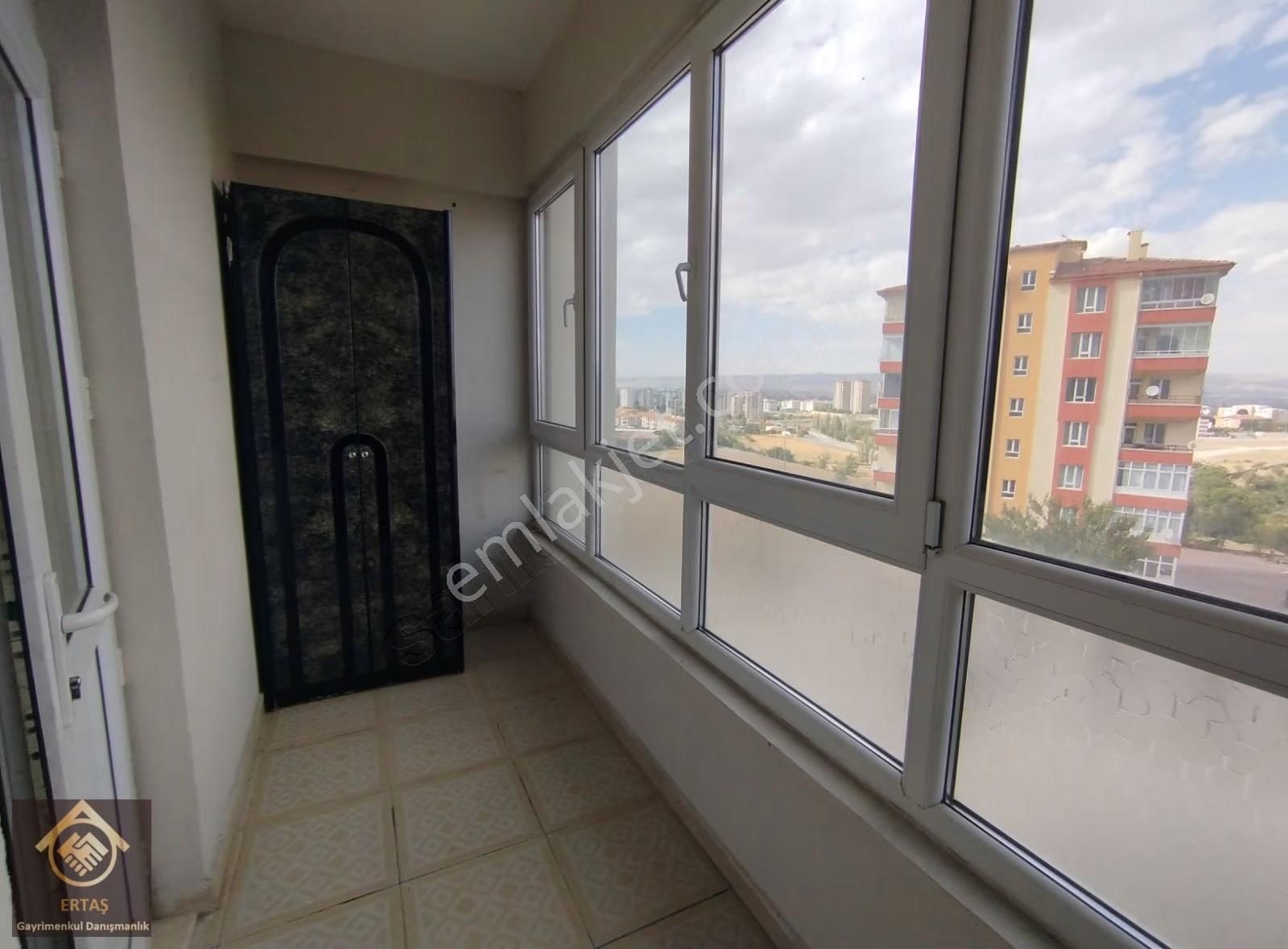Germir De Satılık Kombili 3+1 Geniş Daire - Görsel 18