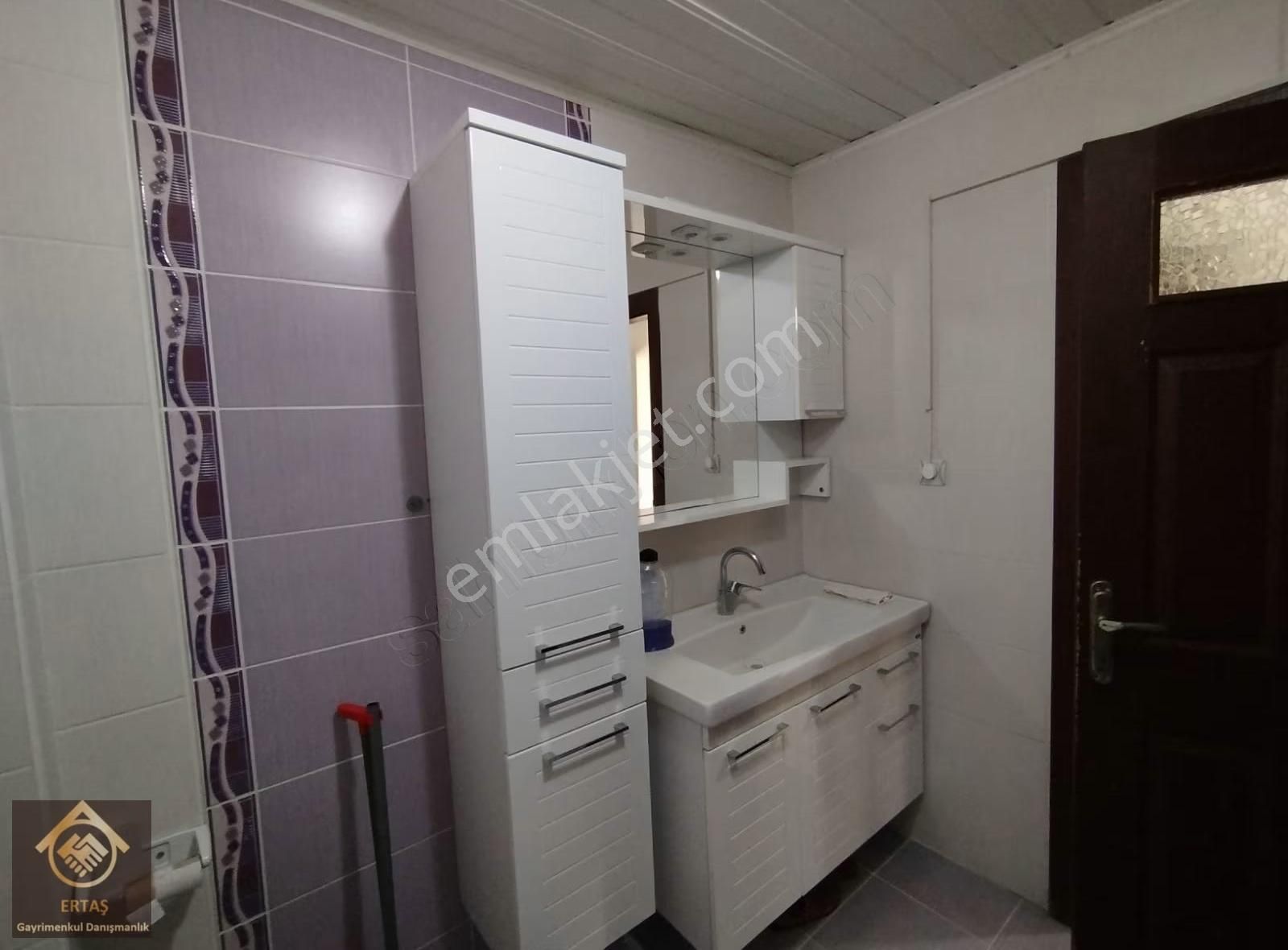 Germir De Satılık Kombili 3+1 Geniş Daire - Görsel 6