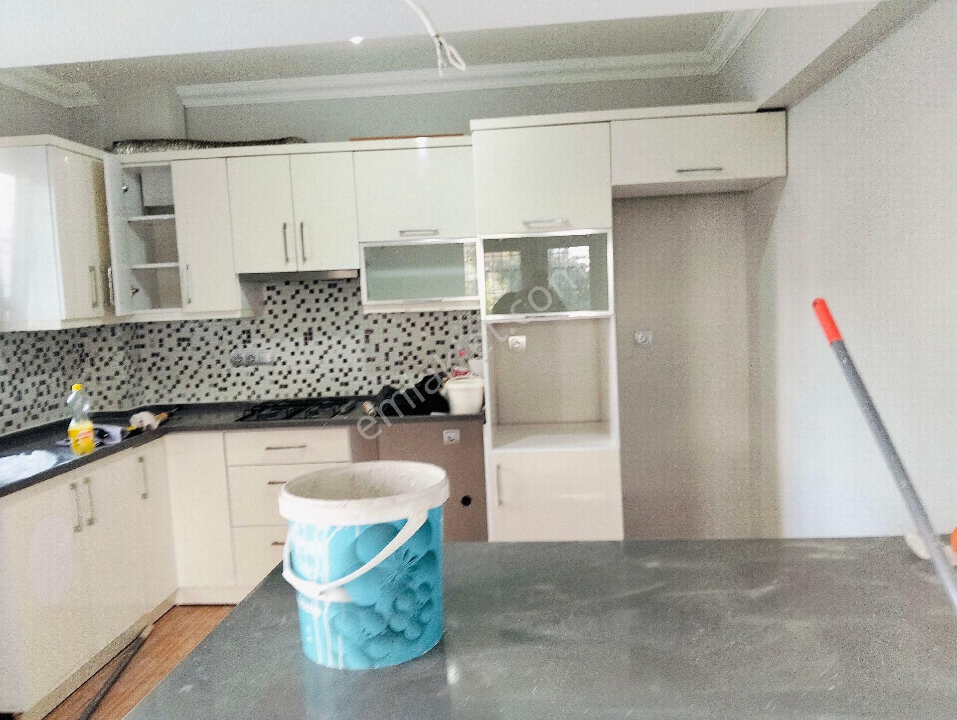 Tuzlada Kiralık İçi Yenilenmiş Kiralık Daire - Görsel 20