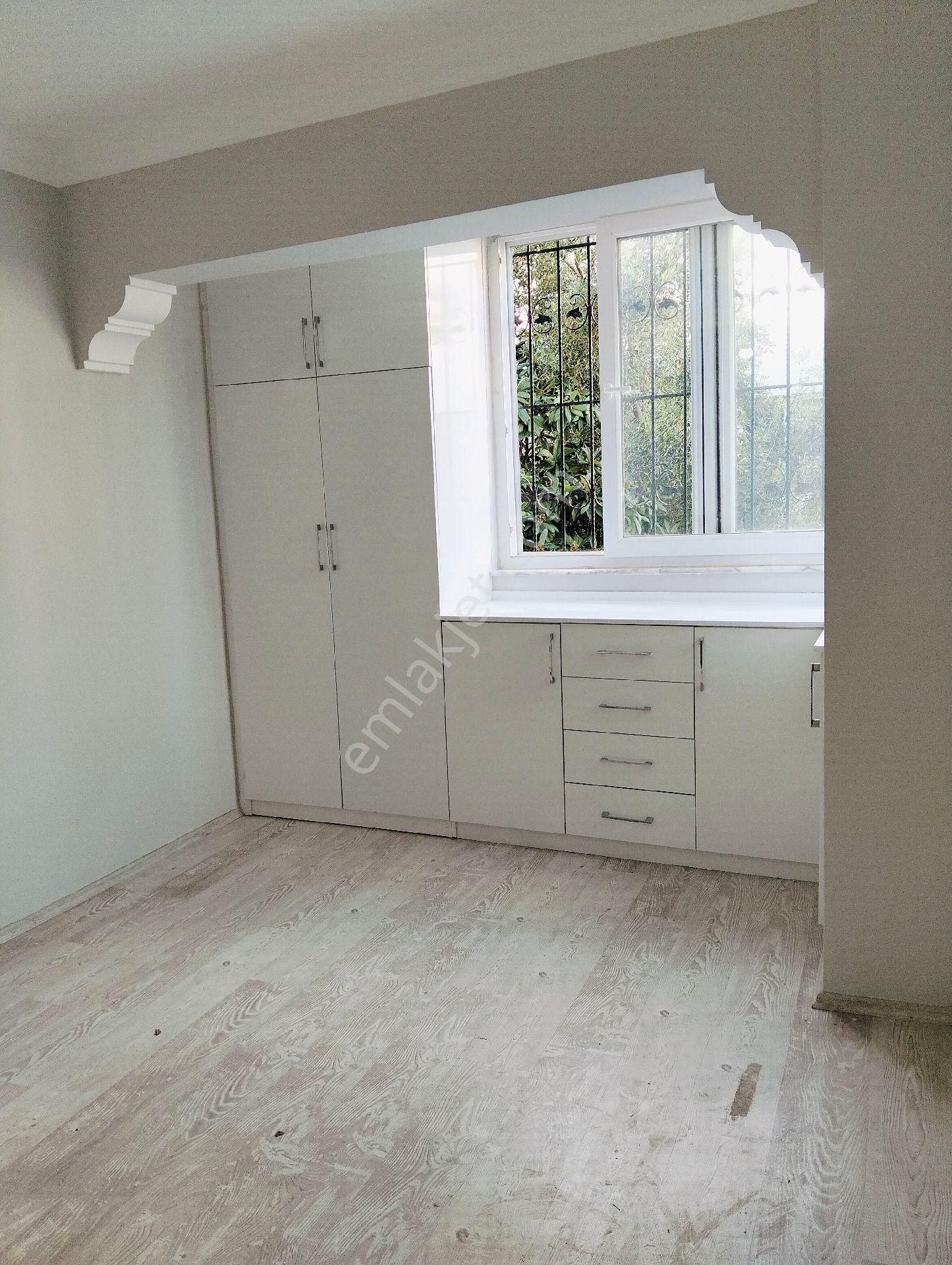 Tuzlada Kiralık İçi Yenilenmiş Kiralık Daire - Görsel 35