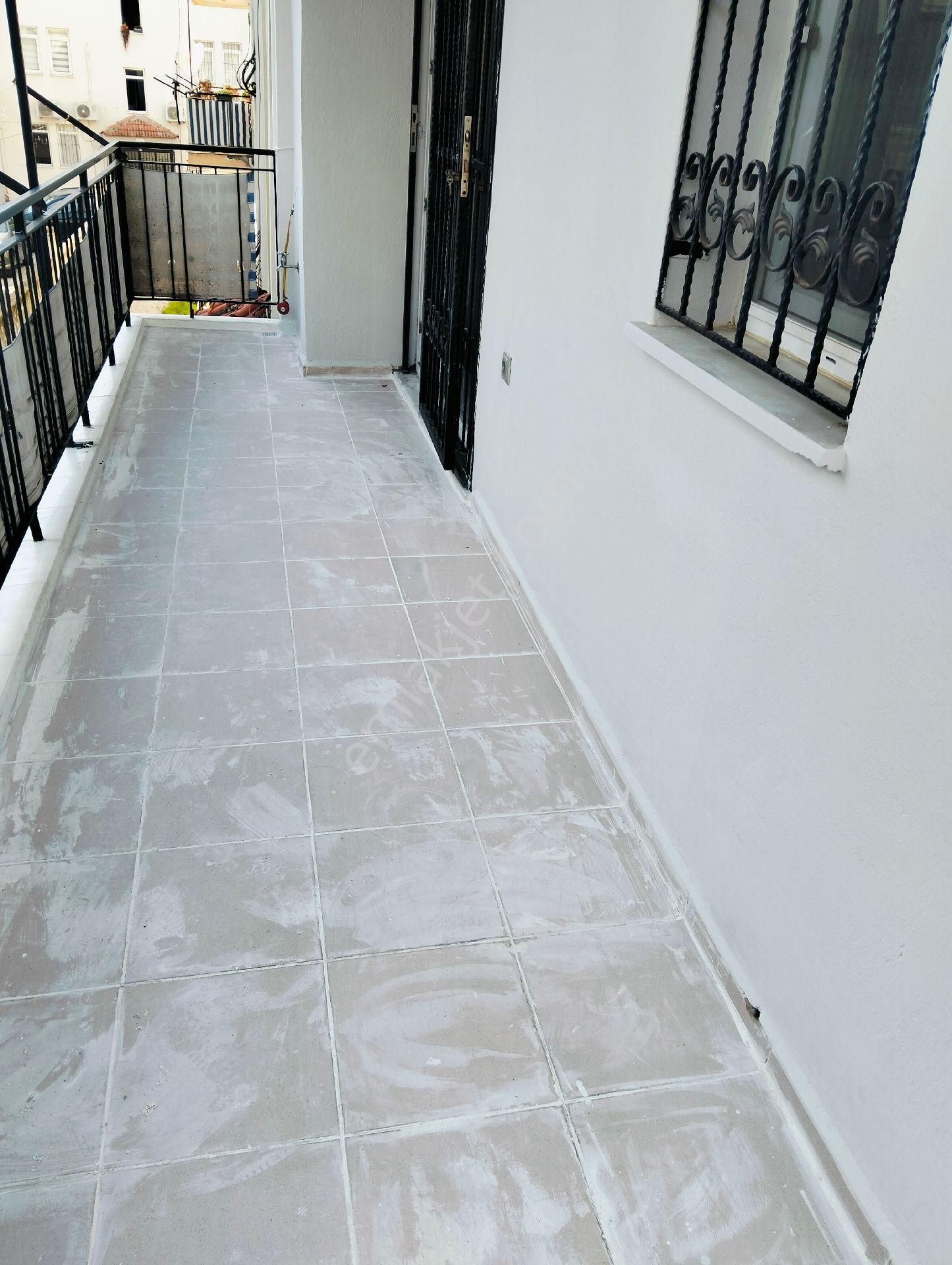 Tuzlada Kiralık İçi Yenilenmiş Kiralık Daire - Görsel 8