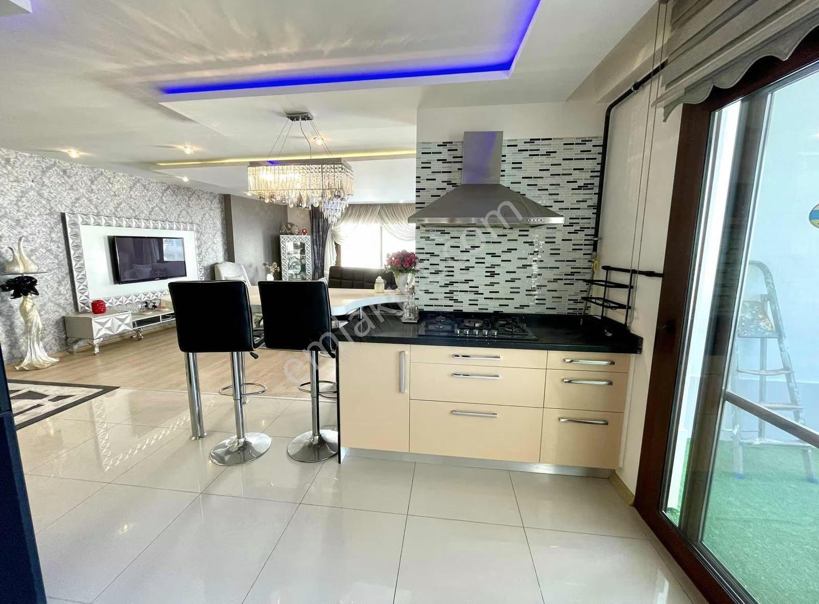 Koy Tür-2 Sitesi Satılık Deniz Manzaralı 3 Cepheli 3+1 Daire
