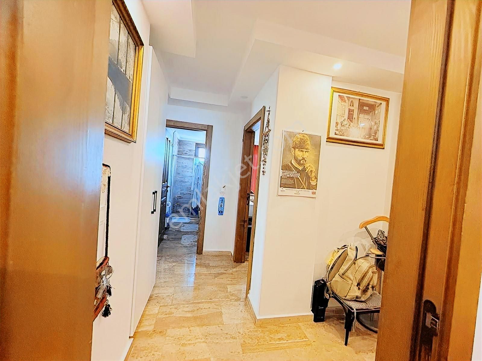 Yetkili Ofis - Havuzlu Sitede En İyi Konumdaki Geniş 2+1 Daire - Görsel 12