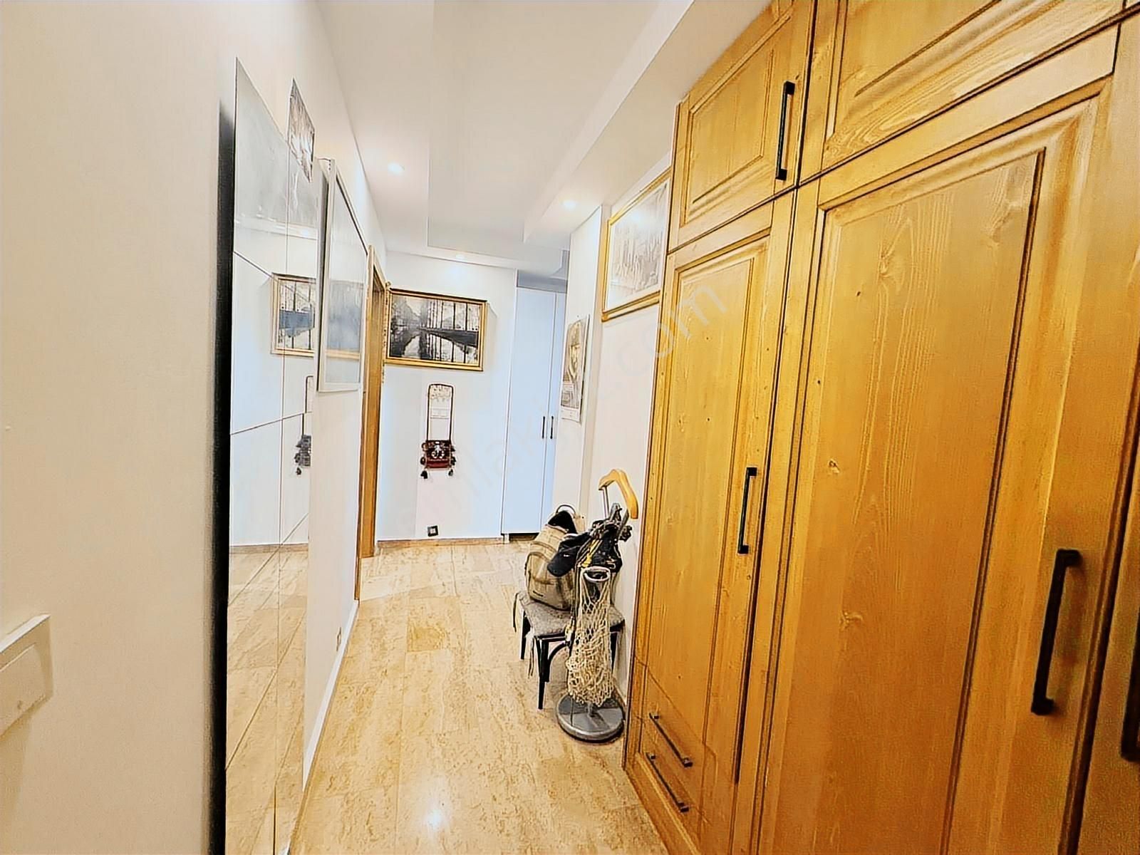 Yetkili Ofis - Havuzlu Sitede En İyi Konumdaki Geniş 2+1 Daire - Görsel 13