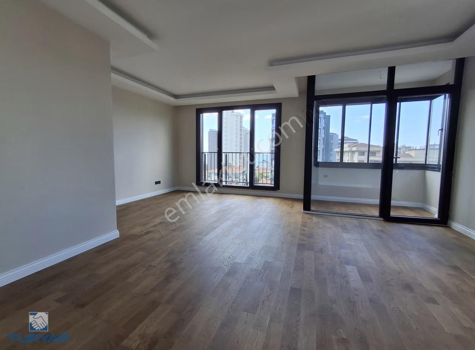 Turyap'tan Bağdat'a İki Adım Manzaralı Balkonlu Geniş 135m2 3+1