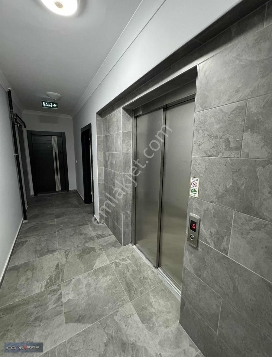 Yayalarda Metroya Yakın Geniş Kullanımlı 2+1 Satılık Daire - Görsel 5