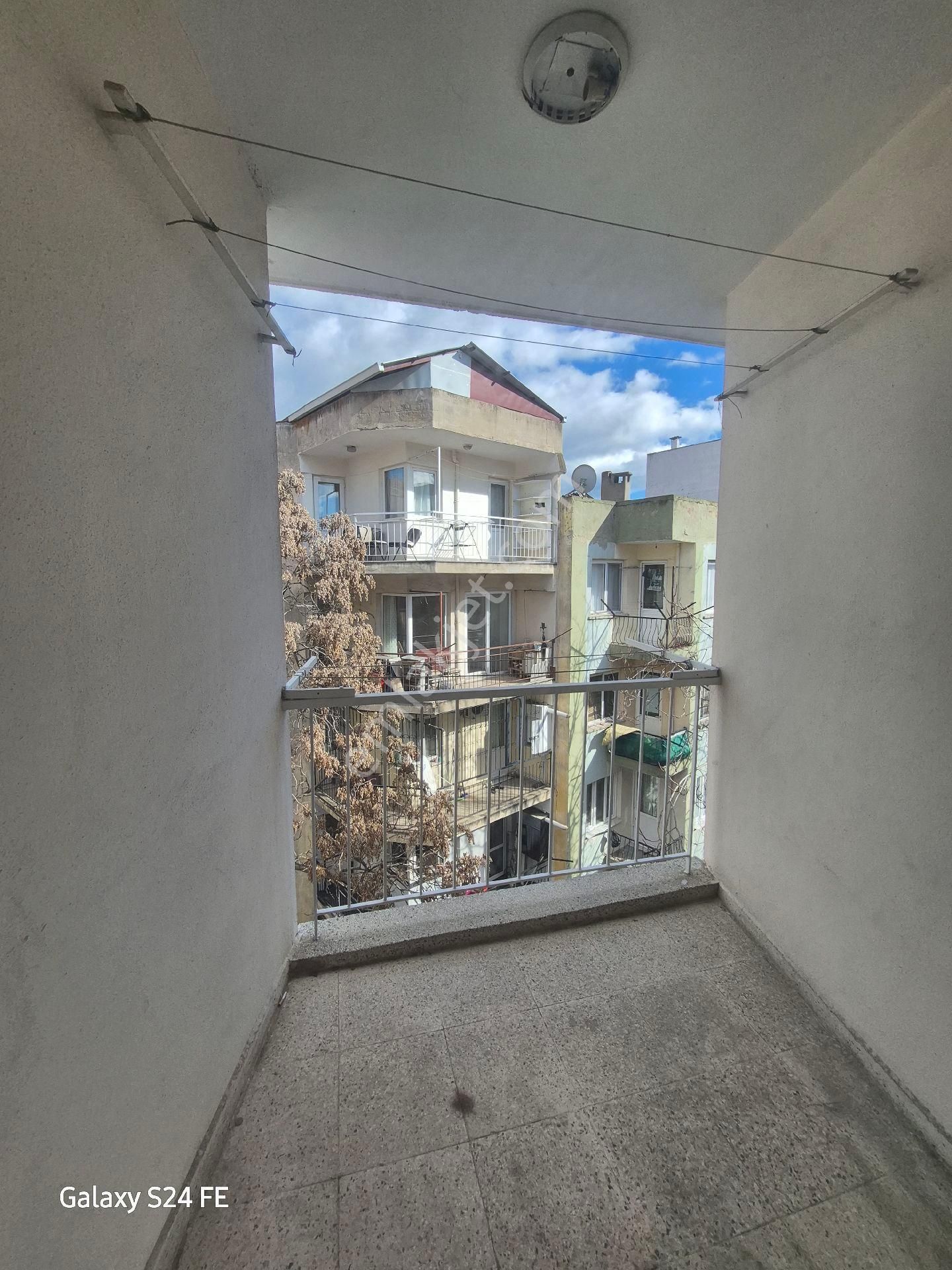 Bornova Da Küçükpark Ta 2+1 - Görsel 20