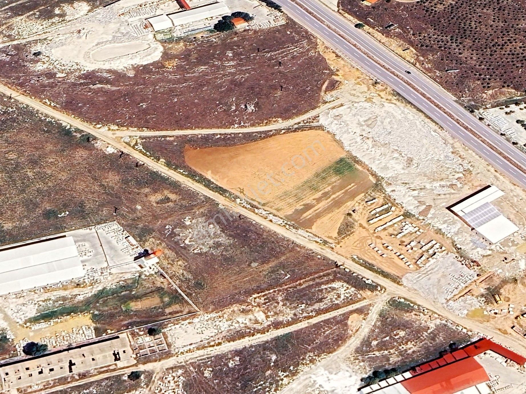 Afyon İscehısar Civarı Mermer Ocakları İşlt. Yakın Satılık Arsa