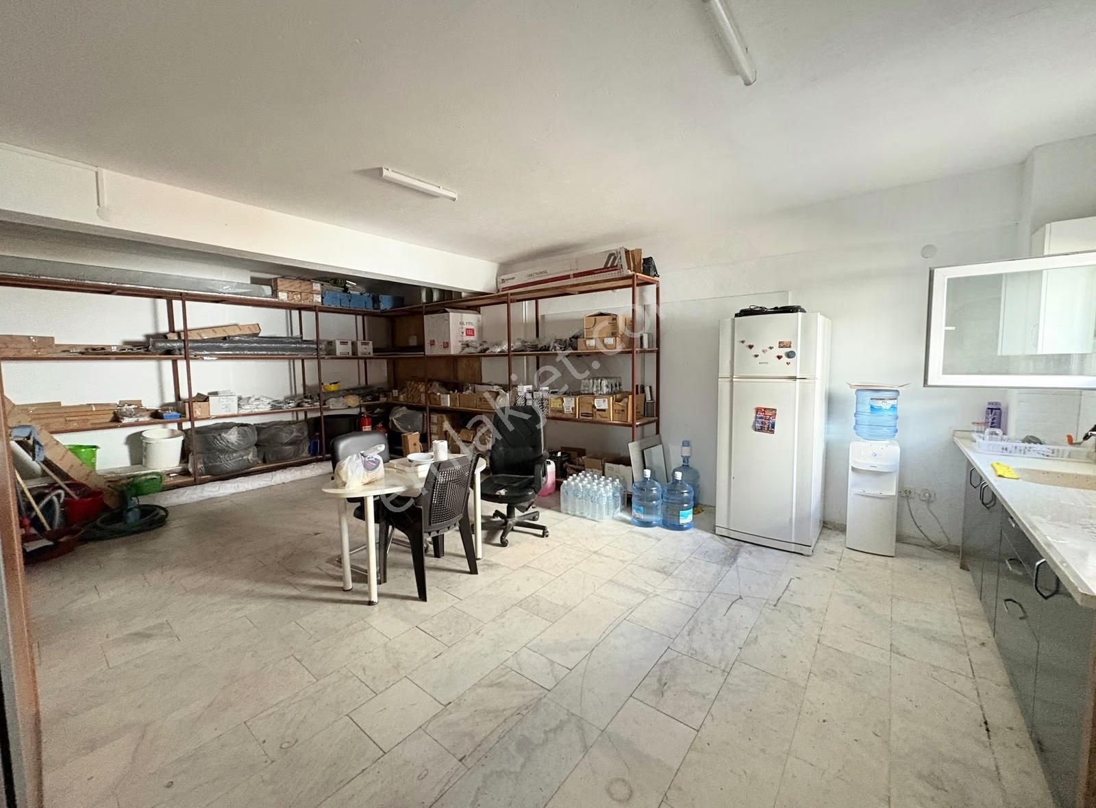 Tabela Değeri Yüksek Geniş Cadde Üstü Depolu İş Yeri - Görsel 15