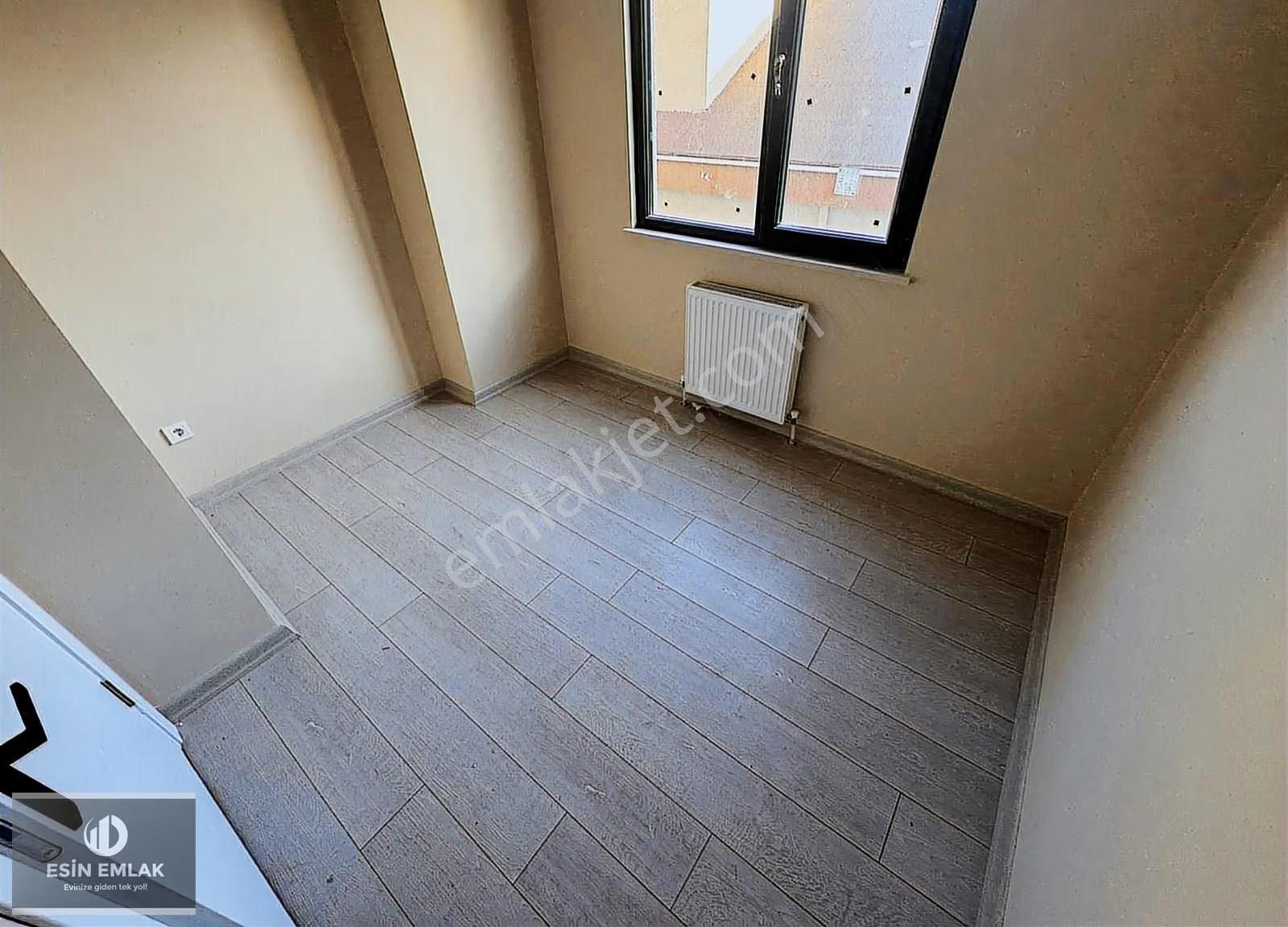 Cevizli Mah Balkonlu Metro'ya Yakın Sıfır Temiz 2+1 Daire - Görsel 23