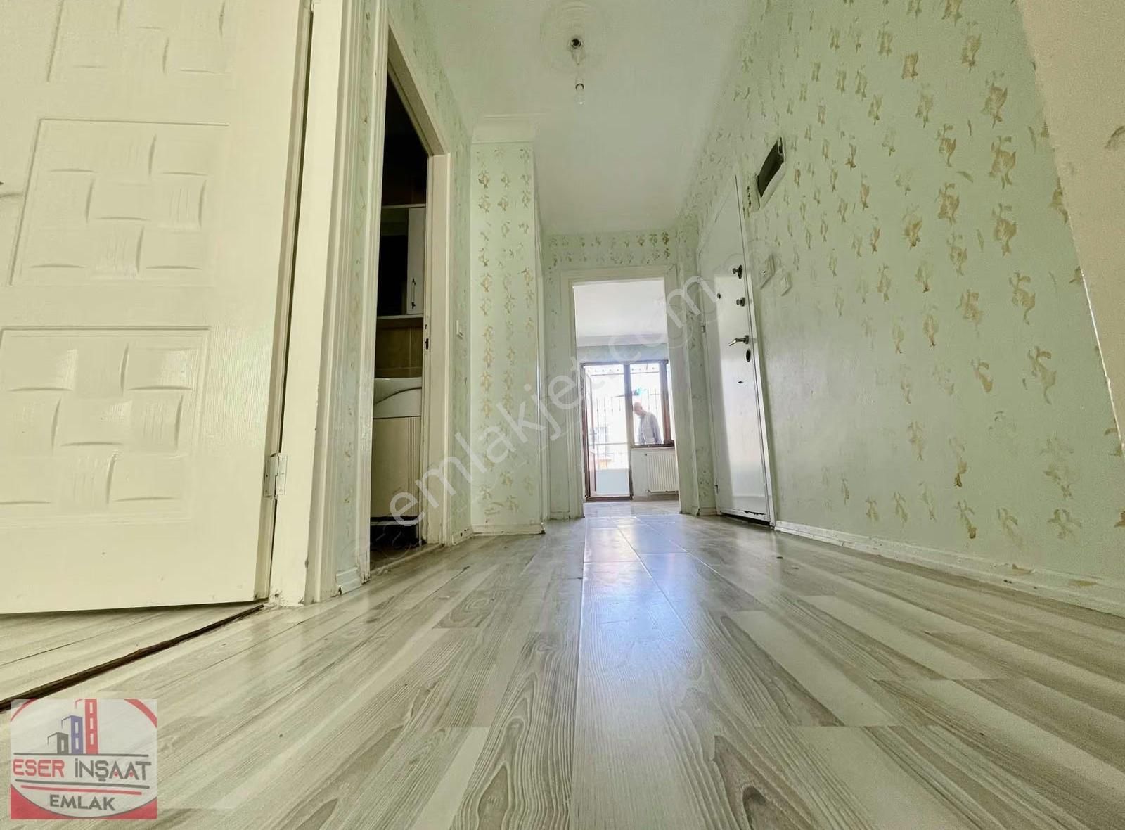 Eser Yapıdan Satılık2+1 100m2 Düz Yerde Cadde Yakını Arakat - Görsel 2