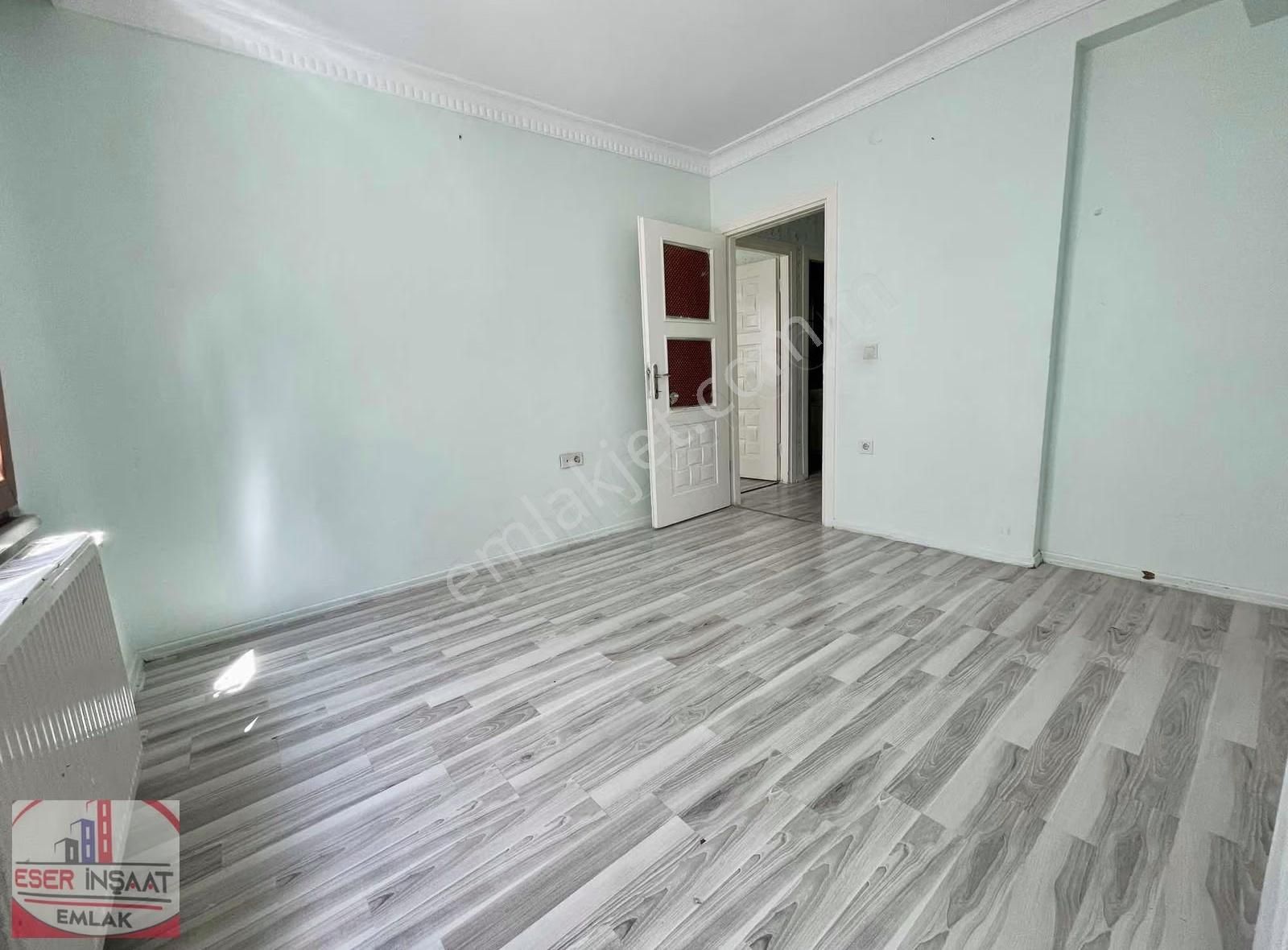 Eser Yapıdan Satılık2+1 100m2 Düz Yerde Cadde Yakını Arakat - Görsel 17