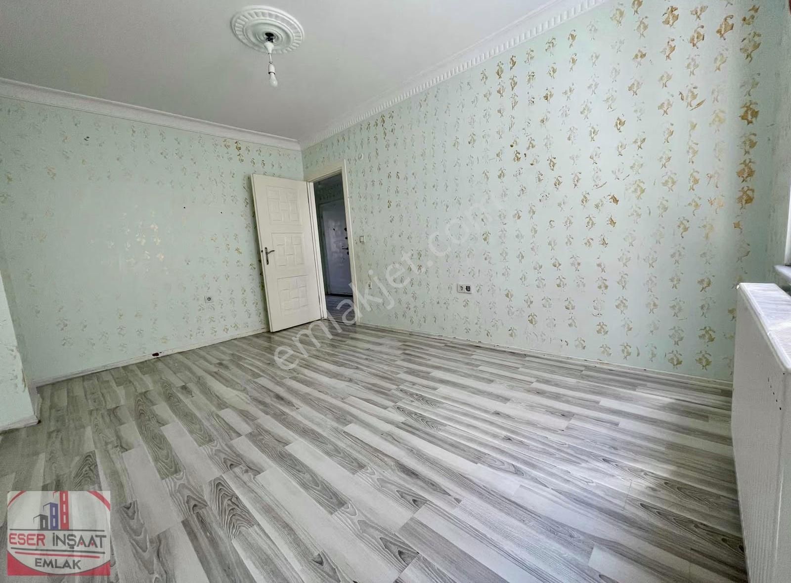 Eser Yapıdan Satılık2+1 100m2 Düz Yerde Cadde Yakını Arakat - Görsel 12