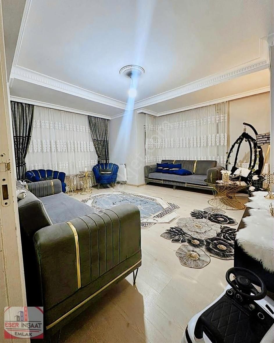 Eser Yapıdan Satılık2+1 100m2 Çift Balkonlu Arakat Daire - Görsel 3