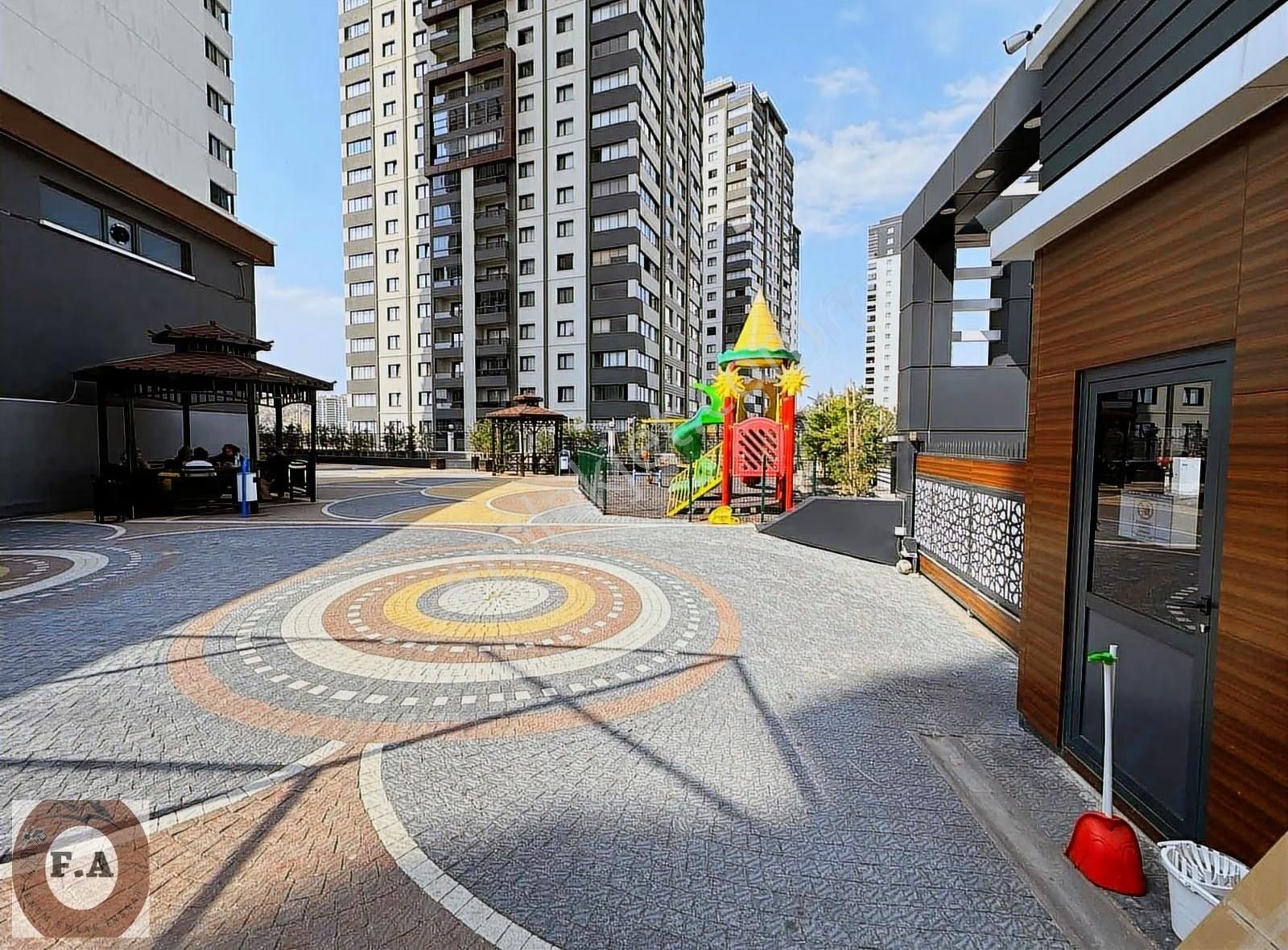 Smd Towers S.salonu, Y.havuzu, A.kalite Güvenlikli Kiralık Daire