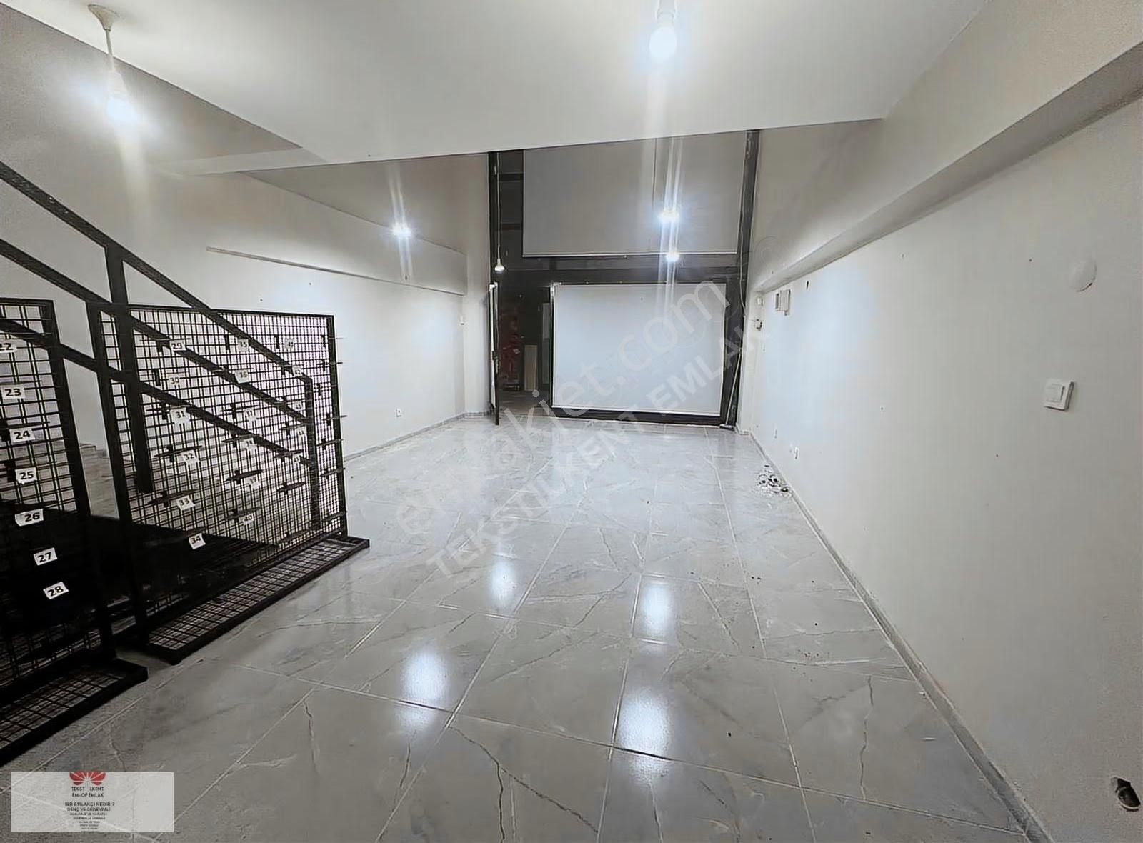 Em-of Emlak'tan Masrafsız Düz Ayak Kiracısız Satılık İş Yeri - Görsel 9