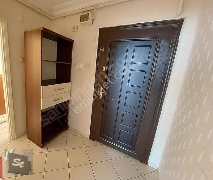 İcadiye 3+1 Ferah Köşe Bina 3.kat 100m2 Net - Görsel 6