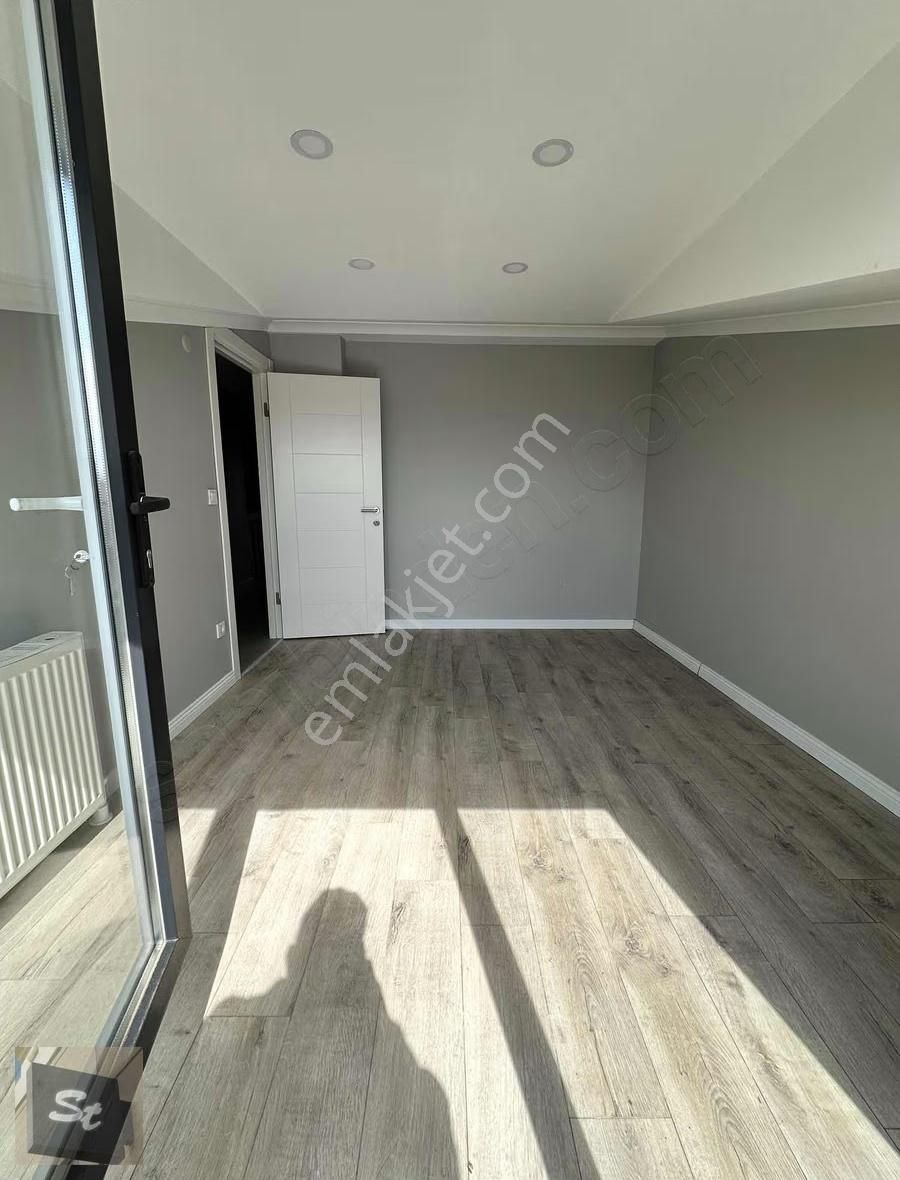 İcadiye Sıfır Binada 4+1 145m2 Krediye Uygun - Görsel 7