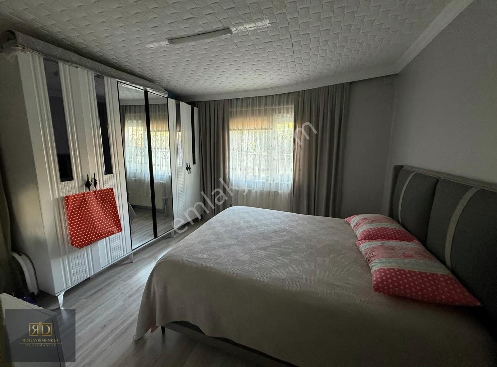 Rd'den İstanbul- Emirganda Mustakil Satılık 90 M² Ev - Görsel 6
