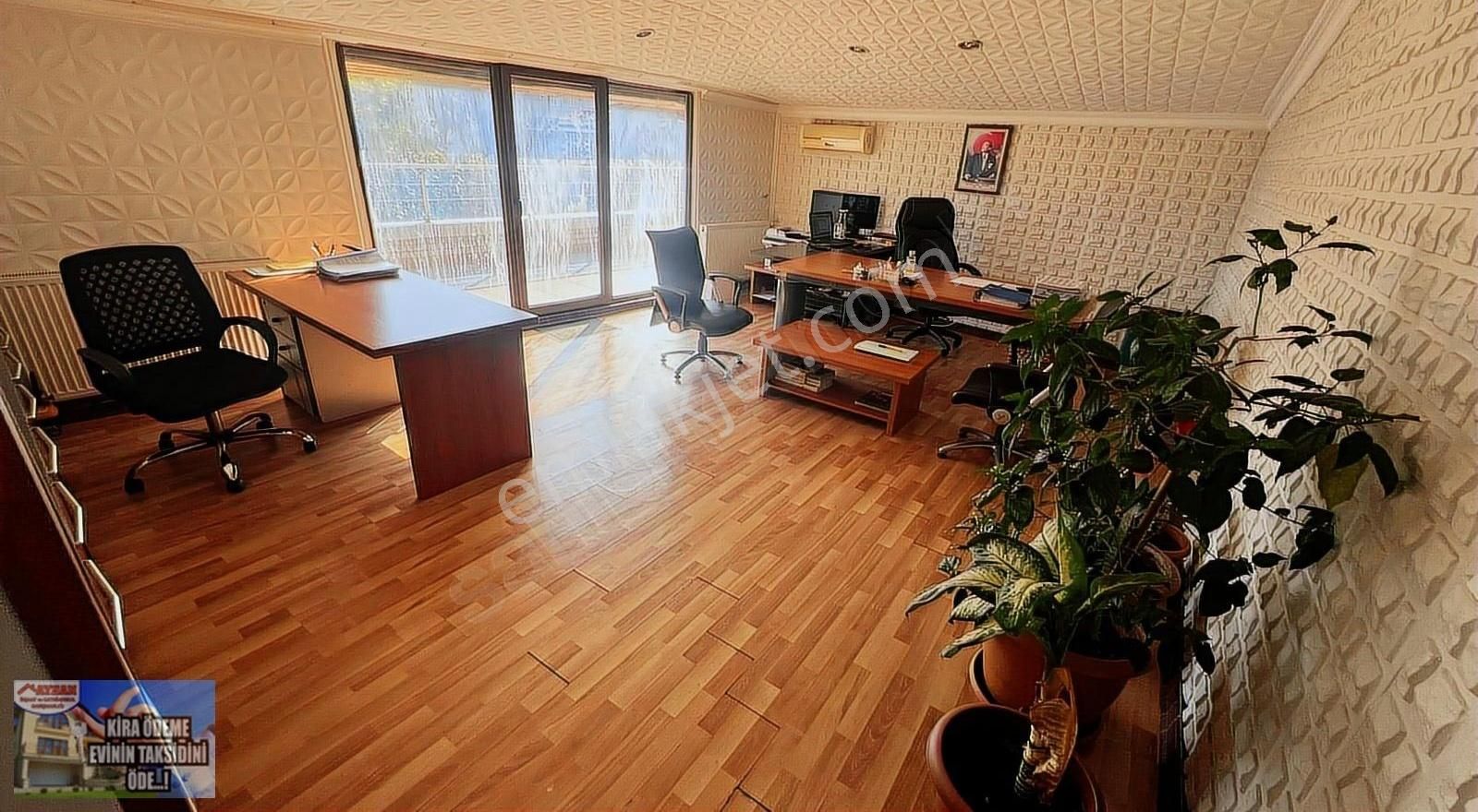 Ayhan İnşaat'tan Kurumsal Kiracılı Satılık 1100m2 Plaza Binası - Görsel 3