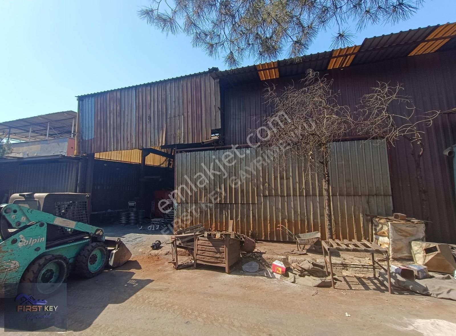 Işıkkent Dökümcüler Sitesinde Köşe Konumlu 640 M2 Satılık İşyeri - Görsel 4