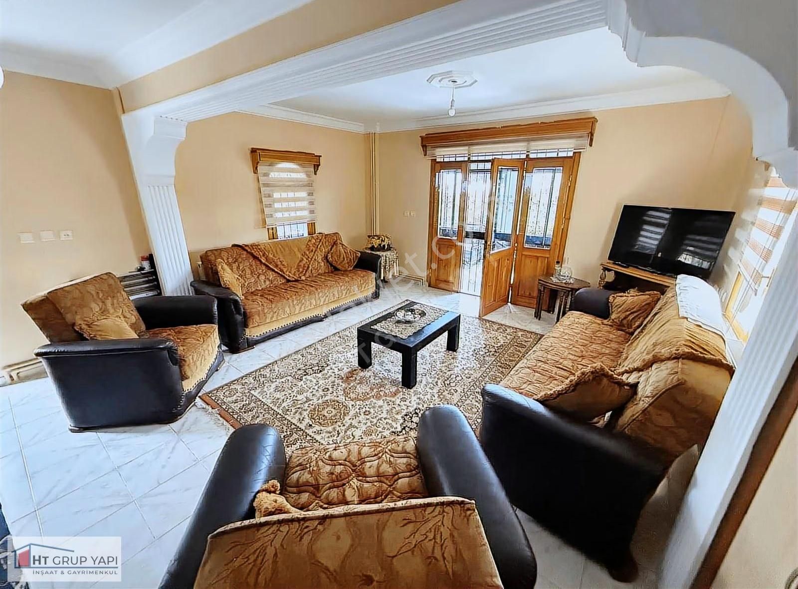 ▃▅▇ht Grup▇▅▃müstakil-geniş Bahçeli Deniz Manzaralı Villa - Görsel 2