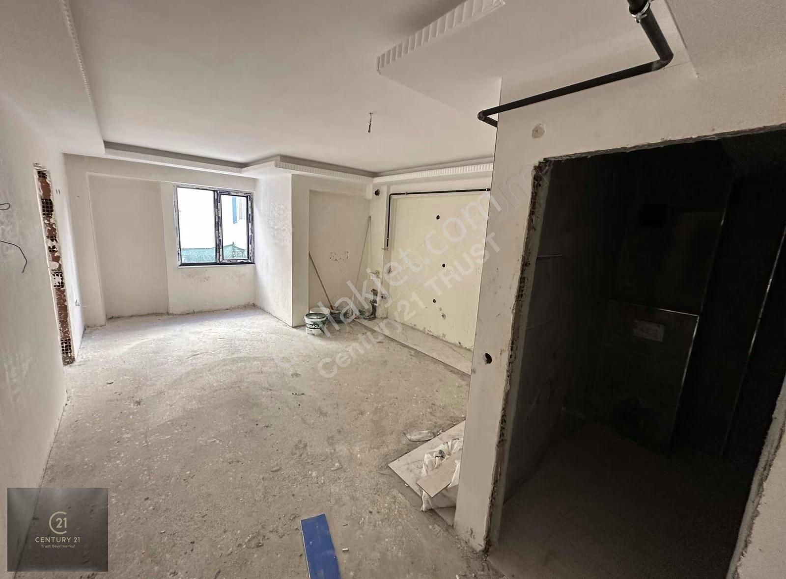 Çarşıya Ve Pazara Yürüme Mesafesinde Sıfır 1+1 Daire