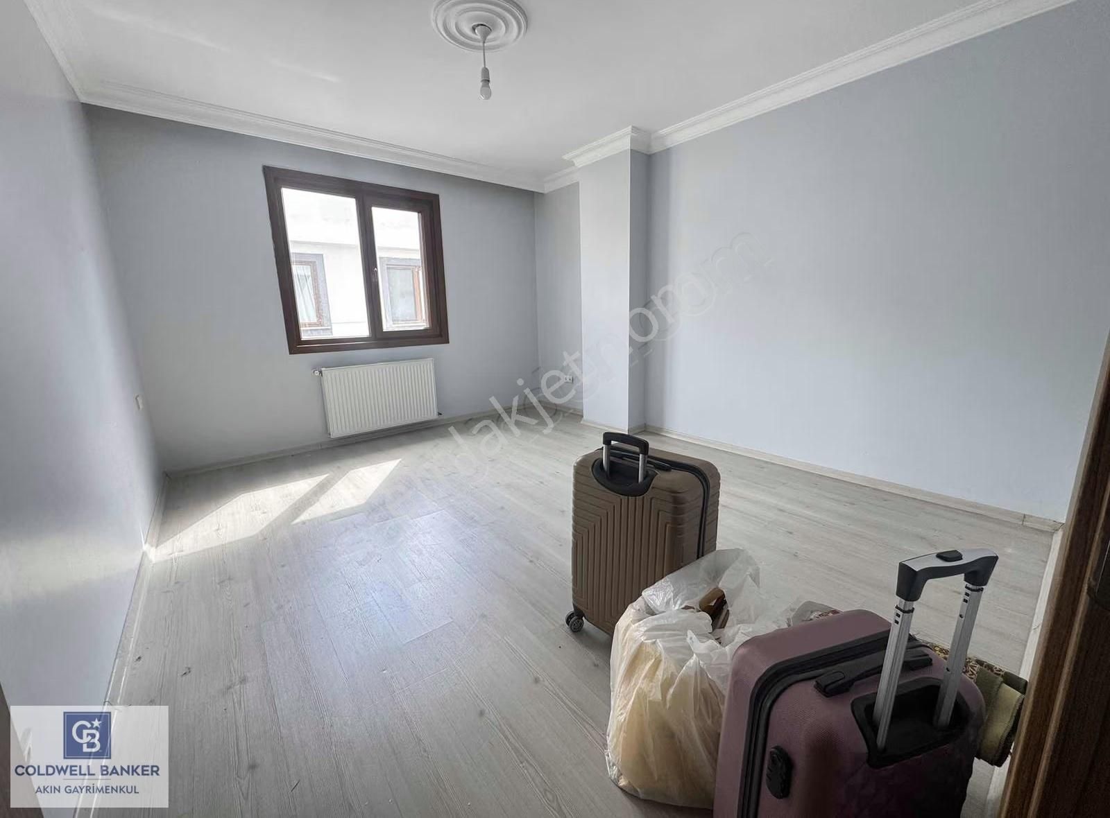 Sancaktepe Metronun Dibinde Satılık Çift Daire(daireler Boştur) - Görsel 2