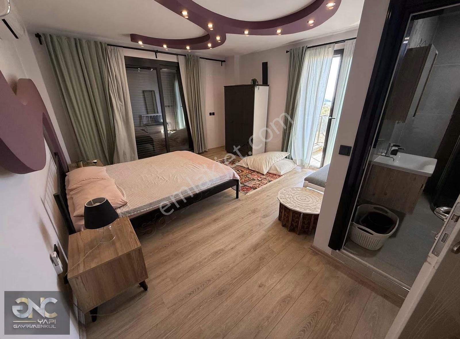 Müstakil Havuzlu Eşyalı Deniz Manzaralı 4+1 Villa - Görsel 10