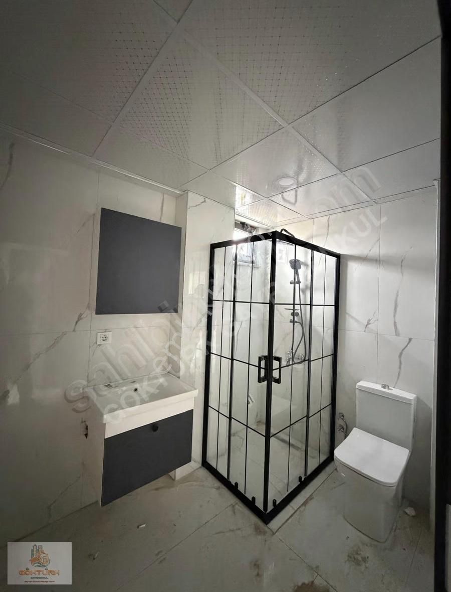 Cumhuriyet Mahallesi'nde : Sıfır, Geniş Ve Oturmaya Hazır1+1 - Görsel 7