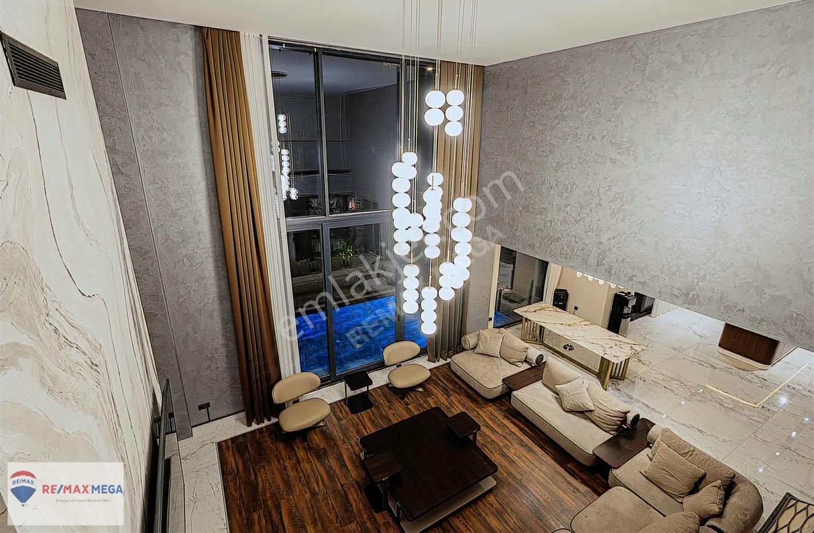 Lara Ermenekte Süper Lüks 6+1 Kapalı Otoparklı Villa - Görsel 24