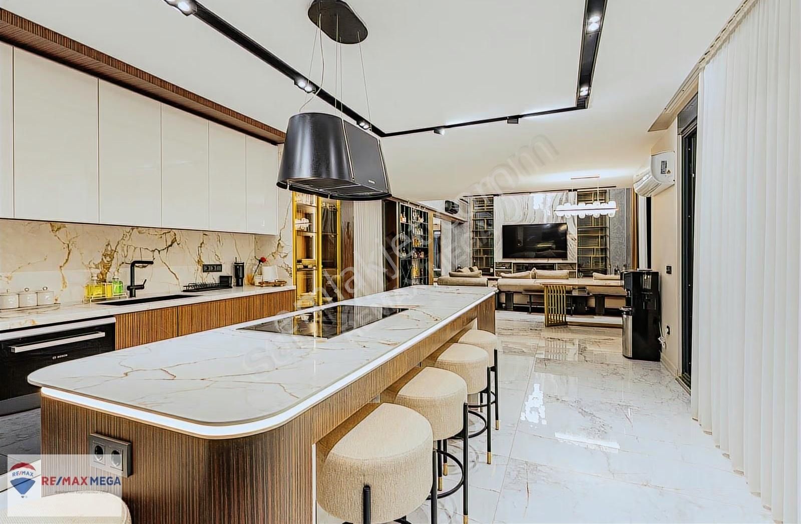 Lara Ermenekte Süper Lüks 6+1 Kapalı Otoparklı Villa - Görsel 16