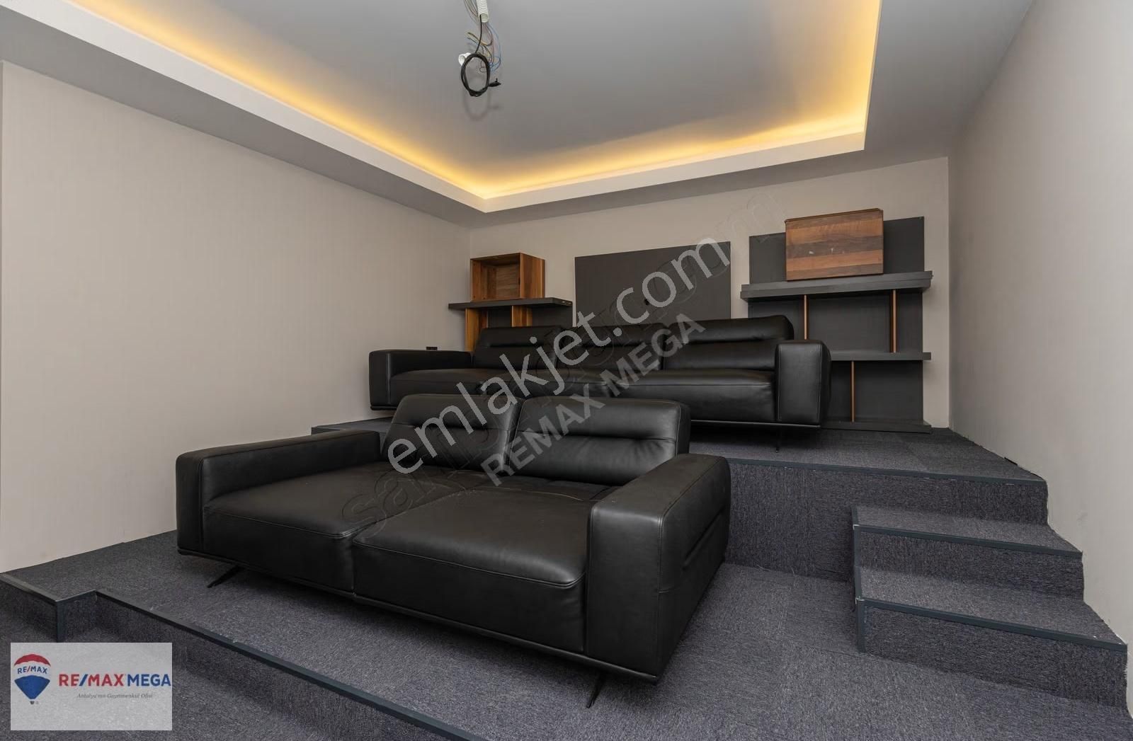 Lara Ermenekte Süper Lüks 6+1 Kapalı Otoparklı Villa - Görsel 11