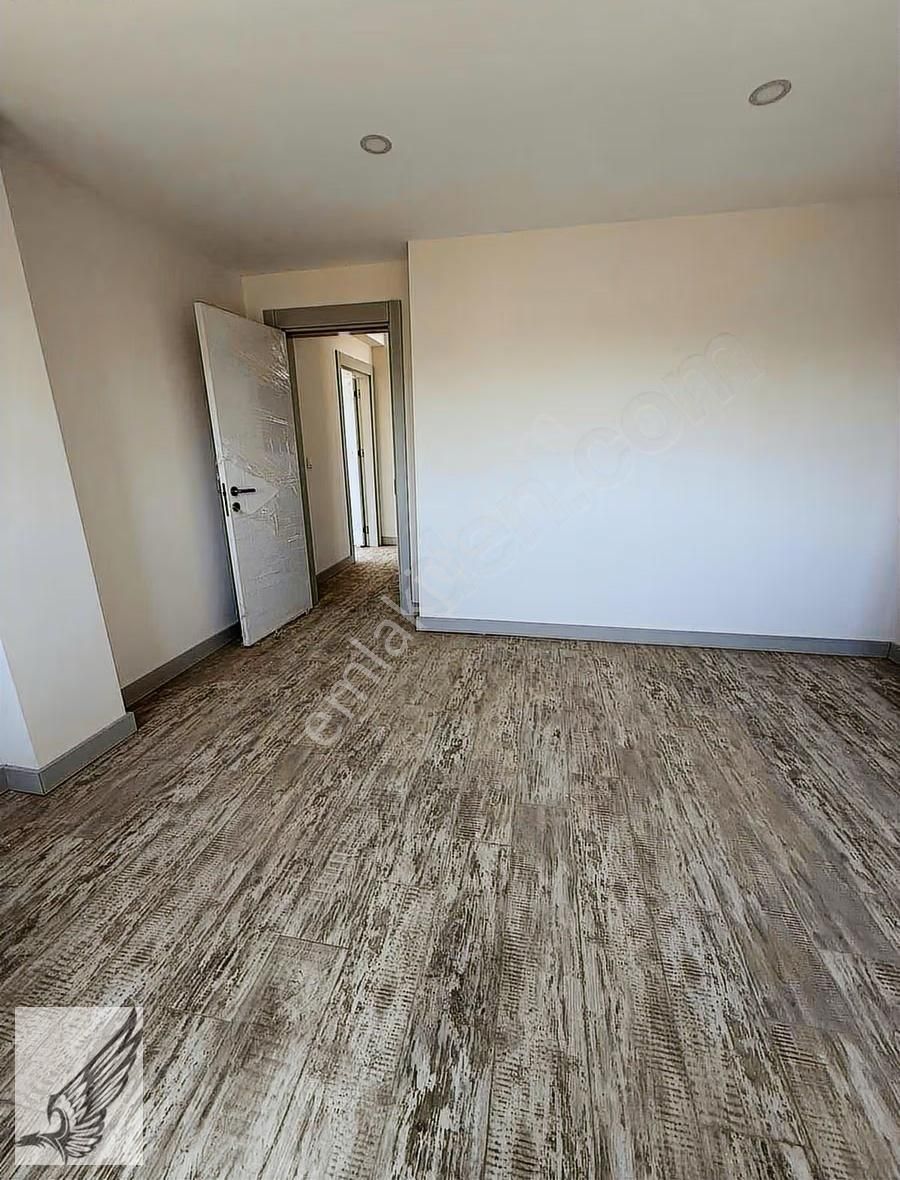 Denize Yürüme Mesafesinde Tek Müstakil Havuzlu 4+1 Villa - Görsel 3