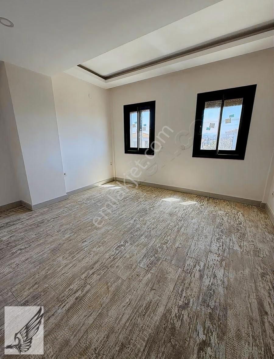 Denize Yürüme Mesafesinde Tek Müstakil Havuzlu 4+1 Villa - Görsel 17