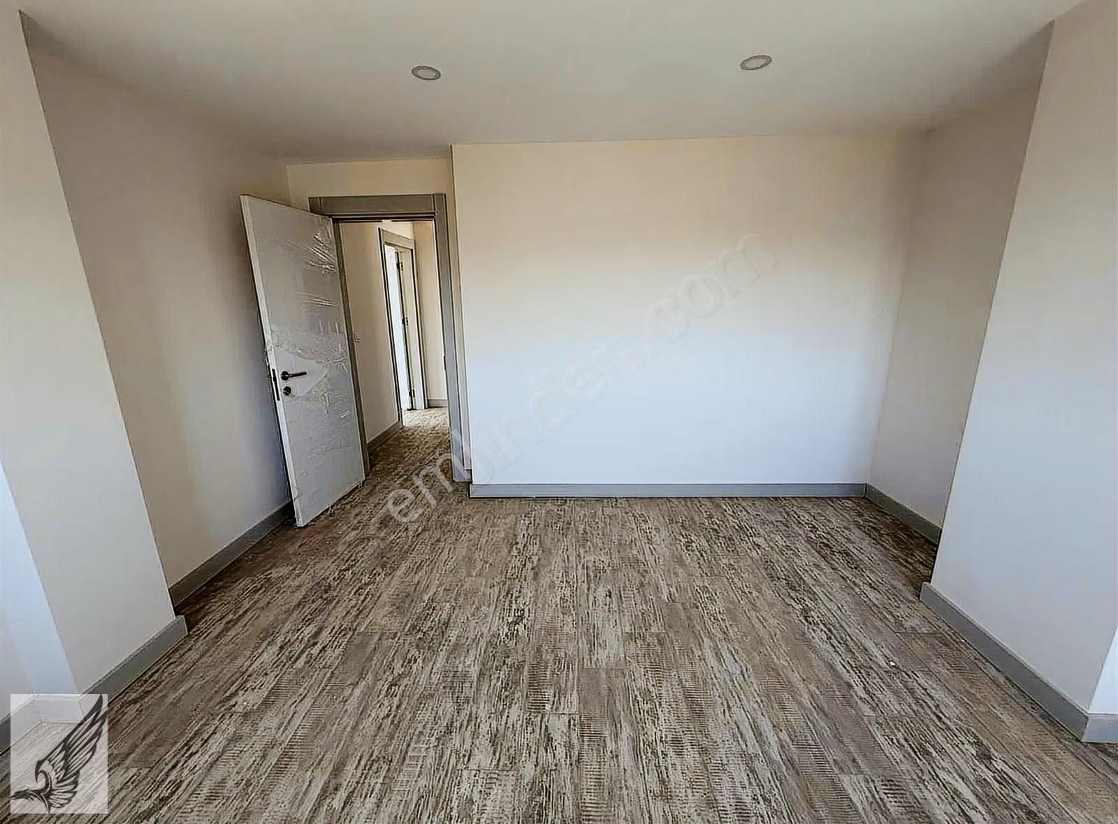 Denize Yürüme Mesafesinde Tek Müstakil Havuzlu 4+1 Villa - Görsel 20