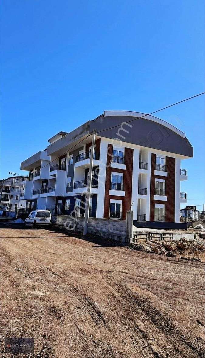 Acil Satlık Döşemealtı Çıplaklı Mah 1+1 Fırsat Daire